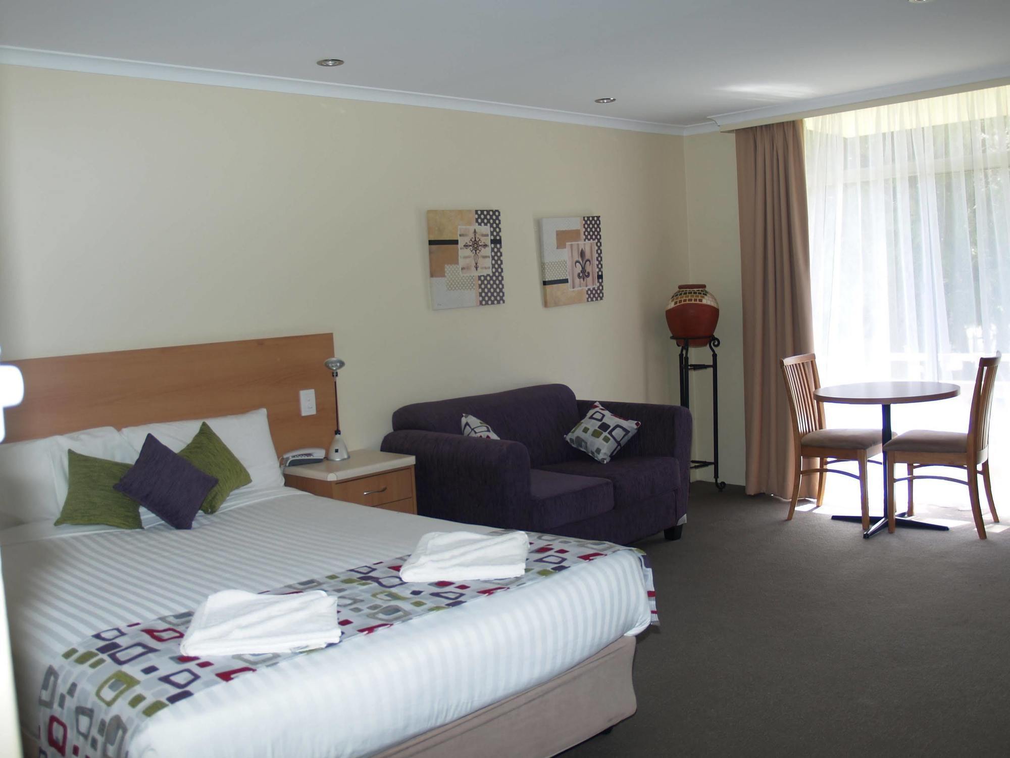 Hotel Ibis Styles Orange Exterior foto